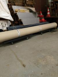 Une moquette toute neuve sur skateboard.