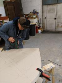 Originale, la tenue de scie.