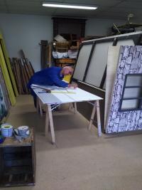 Que mijote-t-il maintenant ?